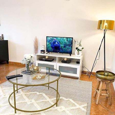 Luxueux Appartement Evry Centre - Parking - Rer A 10 Min Courcouronnes Eksteriør bilde