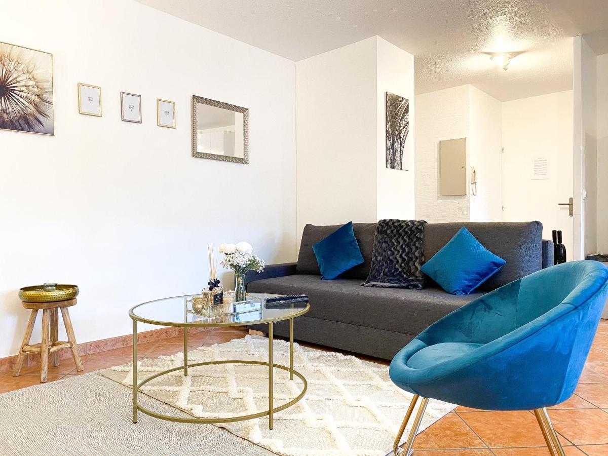 Luxueux Appartement Evry Centre - Parking - Rer A 10 Min Courcouronnes Eksteriør bilde