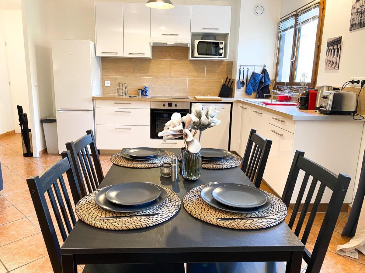 Luxueux Appartement Evry Centre - Parking - Rer A 10 Min Courcouronnes Eksteriør bilde