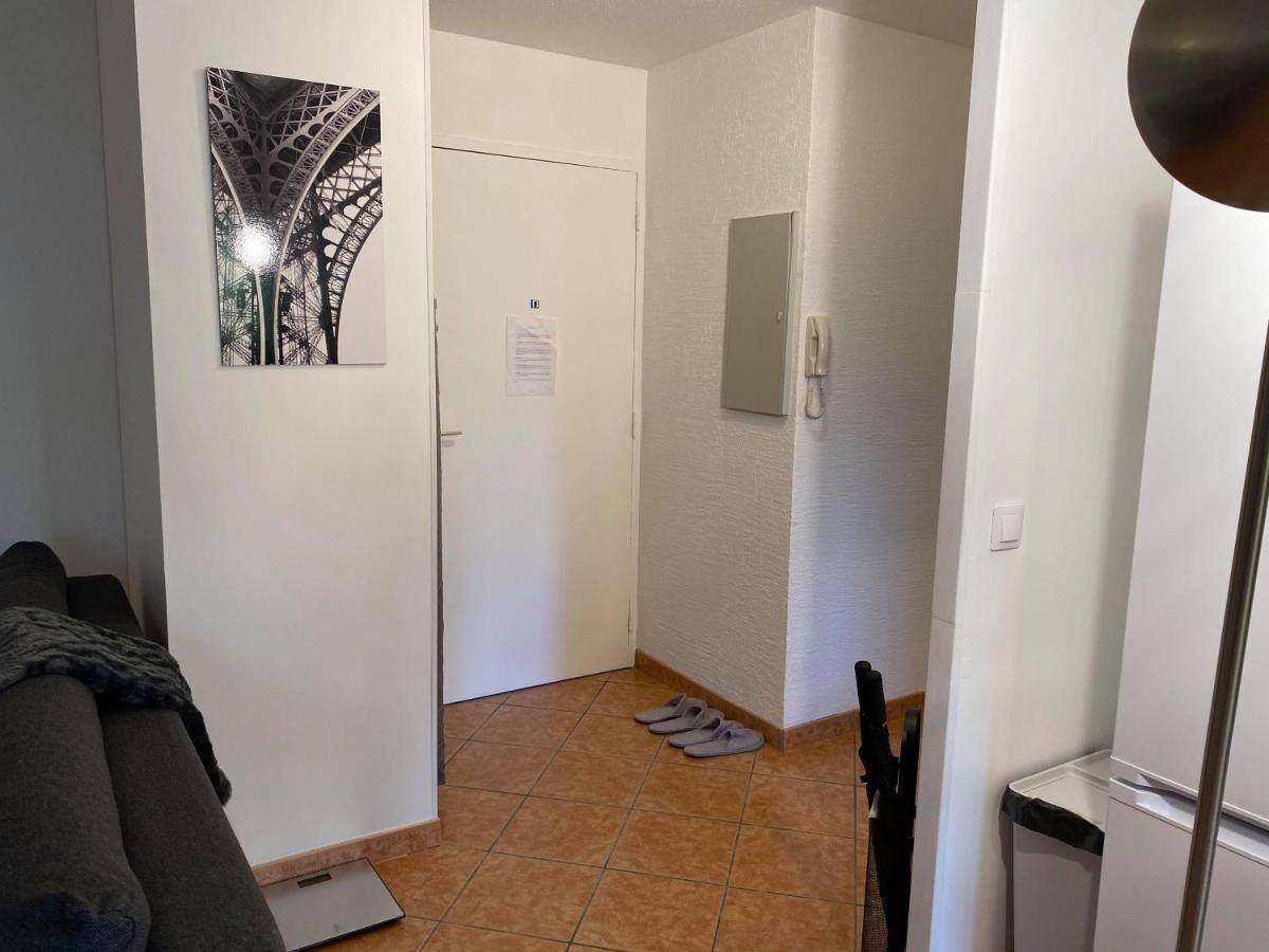 Luxueux Appartement Evry Centre - Parking - Rer A 10 Min Courcouronnes Eksteriør bilde